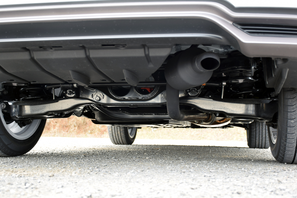 レクサス「ＲＸ４５０ｈ」のボトム。