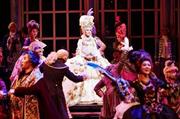 「マリー・アントワネット」韓国公演＝２０１４年、ソウル。（Ｃ）ＥＭＫ＿Ｍｕｓｉｃａｌ＿Ｃｏｍｐａｎｙ