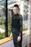 「毎日を全力でエンジョイしたい」と語る西野麻衣子さん＝２０１５年１１月３０日、東京都港区のノルウェー大使館（高橋天地撮影）