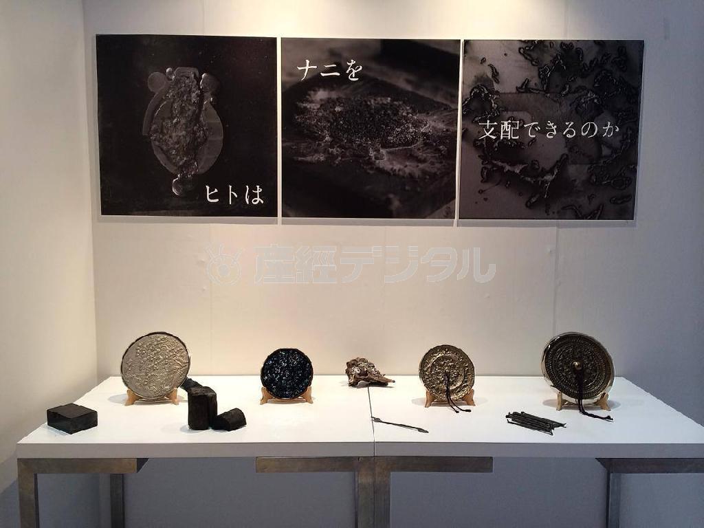 山本晃久さんが作った銅鏡の数々。「ｒｏｏｍｓ３２」で展示されている（山本晃久ん撮影、提供写真）