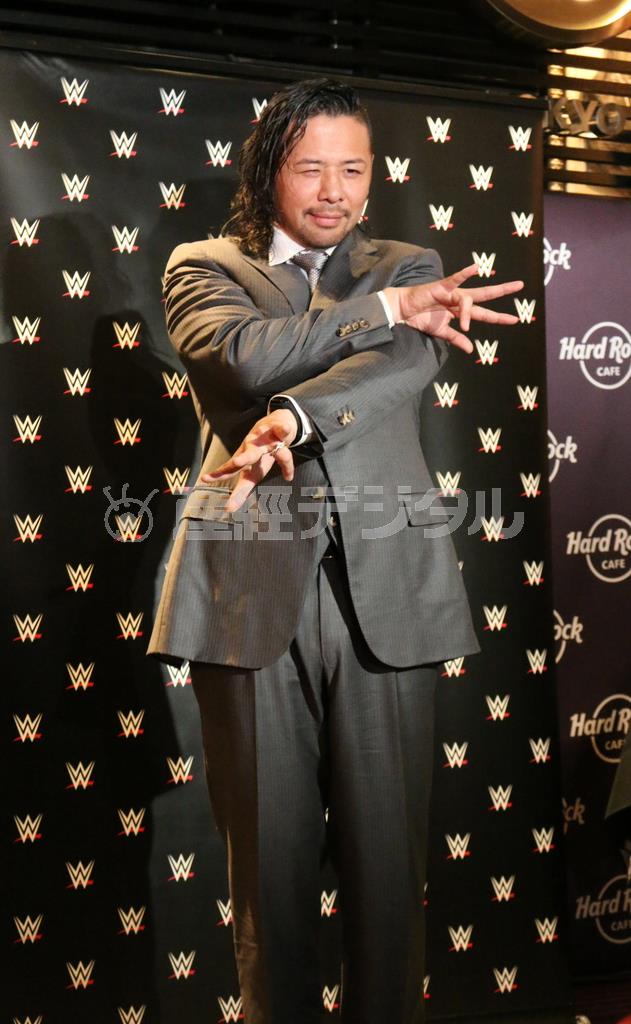 「今までＷＷＥ（米プロレス団体）を見たことがない人も多いと思いますが、自分と同じようにその初めてを楽しんでほしい」と語る中邑真輔（なかむら・しんすけ）選手＝２０１６年２月２２日、東京都港区六本木（高橋天地撮影）