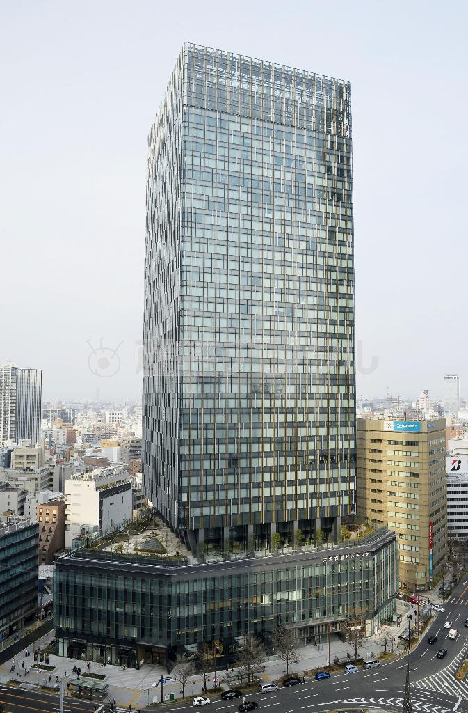 名古屋駅前に建設された高層ビル「大名古屋ビルヂング」＝８日