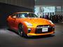 日産自動車が国内初披露したスポーツ車「ＧＴ－Ｒ」の２０１７年モデル＝１日、横浜市西区高島の日産グローバル本社ギャラリー（会田聡撮影）