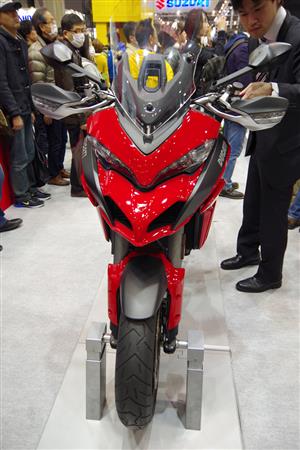第４３回東京モーターサイクルショー＝２０１６年３月２５日（撮影：津田克仁）