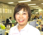 女性初の企画調査課長に就任した中村敬子氏。明るい人柄が光る