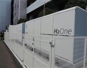 東芝が横浜港流通センターに設置した自立型水素エネルギー供給システム＝２１日、横浜市鶴見区