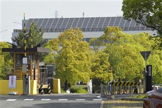 生産ラインを再稼働したトヨタ自動車の堤工場=25日午前、愛知県豊田市 生産ラインを再稼働したトヨタ自動車の堤工場=25日午前、愛知県豊田市