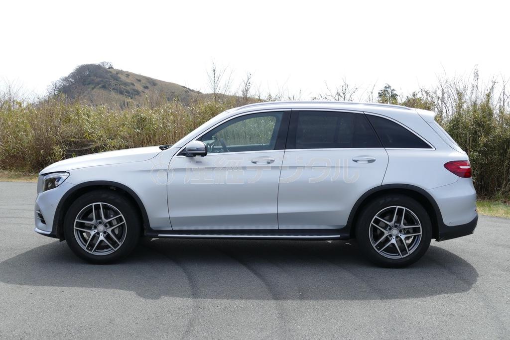 奇をてらわず、オーソドックスにまとまったシルエット。実物を見ると、さらに凝縮感や緻密さも伝わってくる。メルセデス・ベンツＧＬＣ