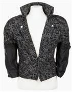 プリンスさんが映画で着用し、競売に掛けられるジャケット（プロファイルズ・イン・ヒストリー提供・共同）