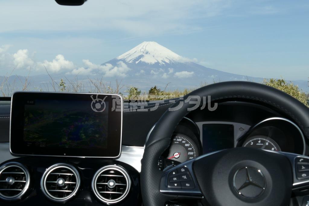 久々に訪れた箱根。芦ノ湖スカイラインは晴天で迎えてくれた。メルセデス・ベンツＧＬＣ