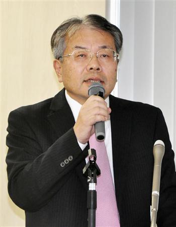 決算について記者会見するルネサスエレクトロニクスの鶴丸哲哉社長兼最高経営責任者＝１１日午後、東京都千代田区