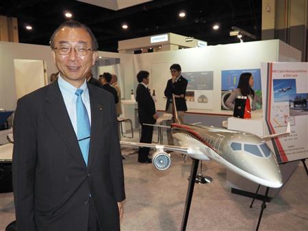 取材に応じる米国三菱航空機の山上正雄会長＝１０日、米ノースカロライナ州シャーロット（共同）