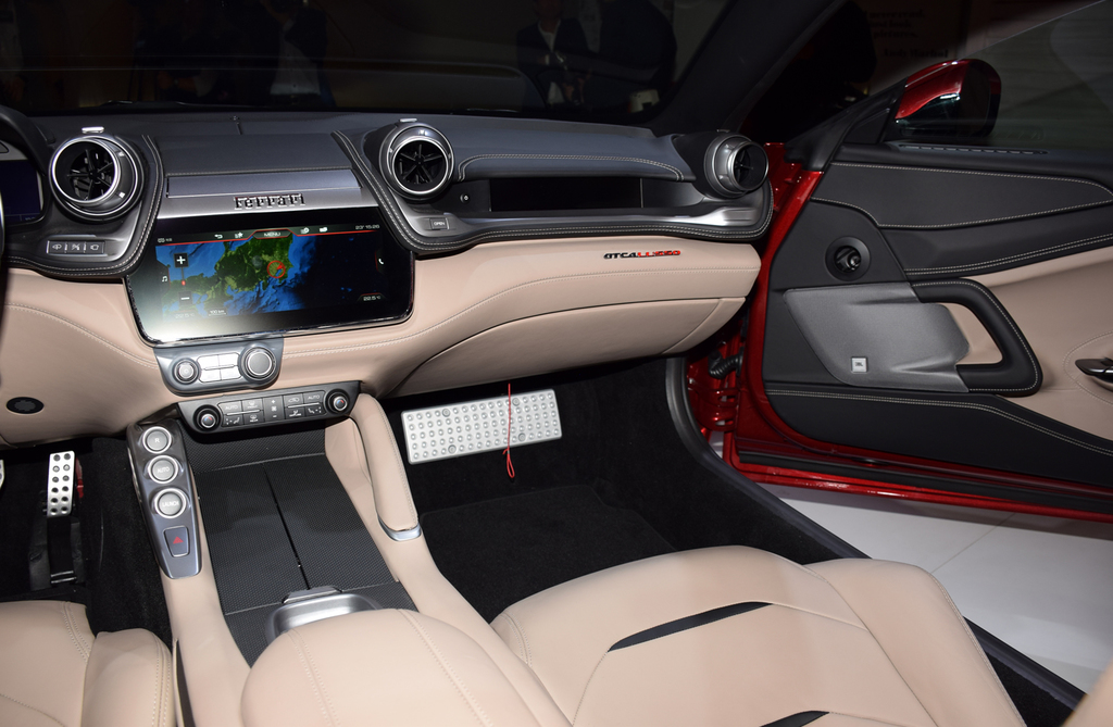 助手席だってテンションが上がる