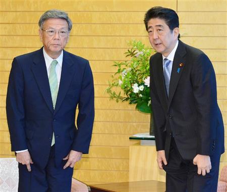 安倍首相が翁長知事と会談 沖縄２０歳女性遺棄事件 知事は米大統領との対話要求 Sankeibiz サンケイビズ