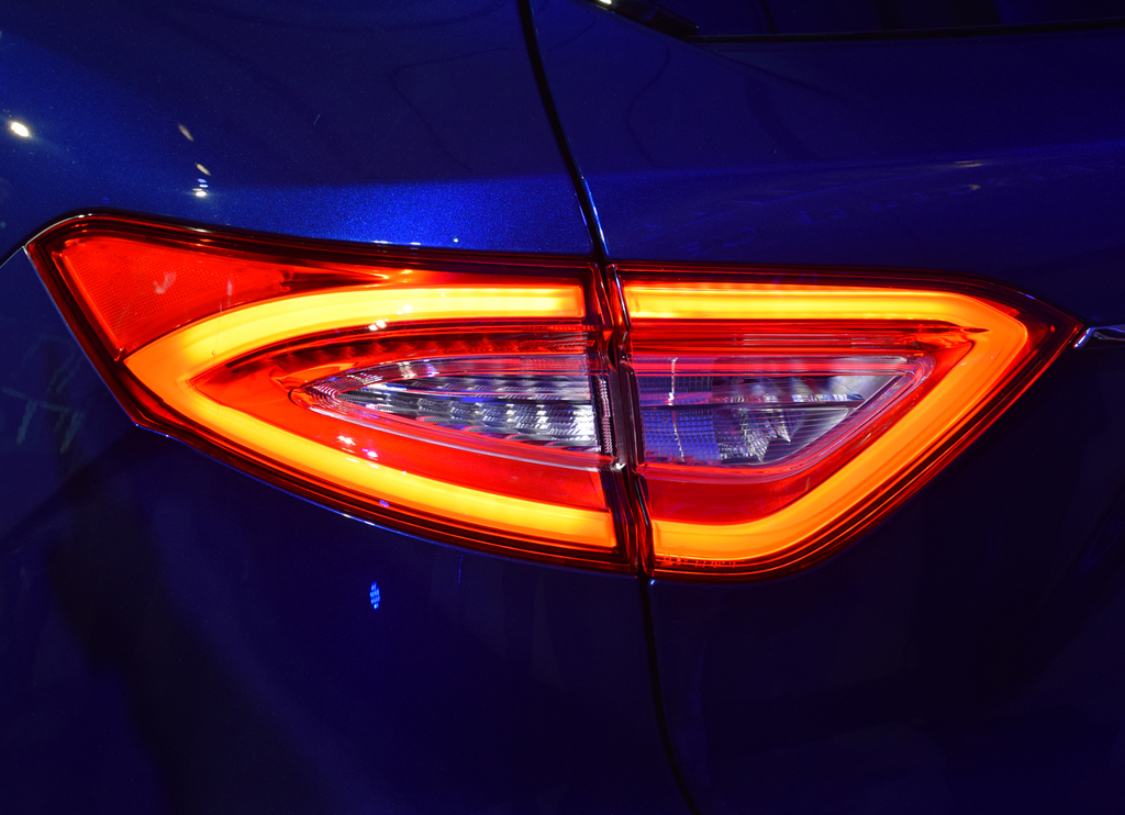 ＬＥＤリヤコンビランプ