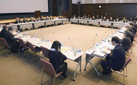 人工知能（ＡＩ）の活用を含めた大学入試改革の制度設計を議論した文部科学省の専門家会議＝３月２５日、文科省