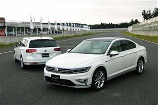 ＶＷが発売した新型ＰＨＶ「パサートＧＴＥ」シリーズ＝７日、千葉県袖ケ浦市