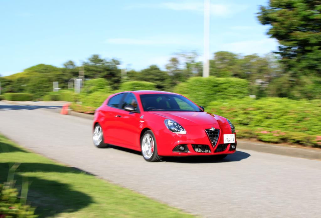 アルファロメオ「ジュリエッタ」