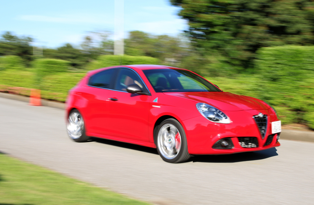 アルファロメオ「ジュリエッタ」