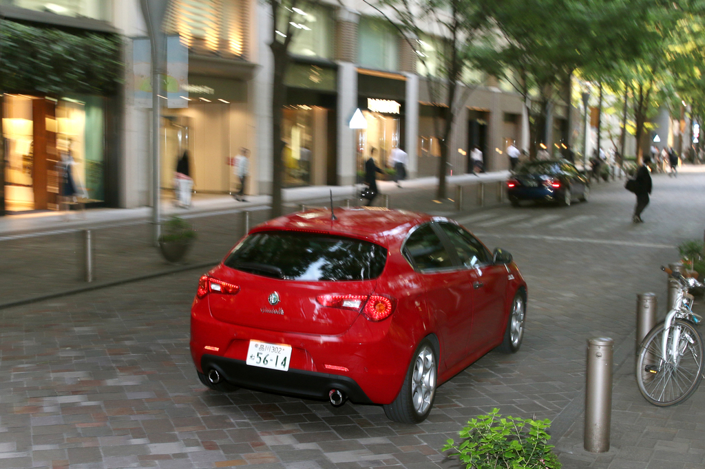 アルファロメオ「ジュリエッタ」