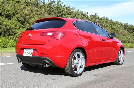 アルファロメオ「ジュリエッタ」