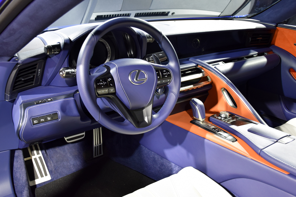 ＬＣ５００ｈのインテリア