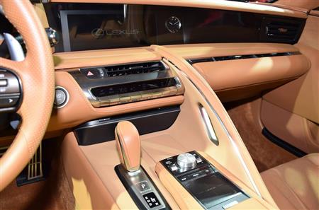 ＬＣ５００のセンターコンソール