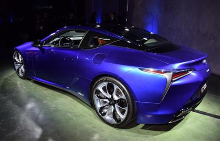 ハイブリッドモデルの「ＬＣ５００ｈ」