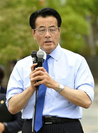 民進党の岡田克也代表＝２２日、甲府市