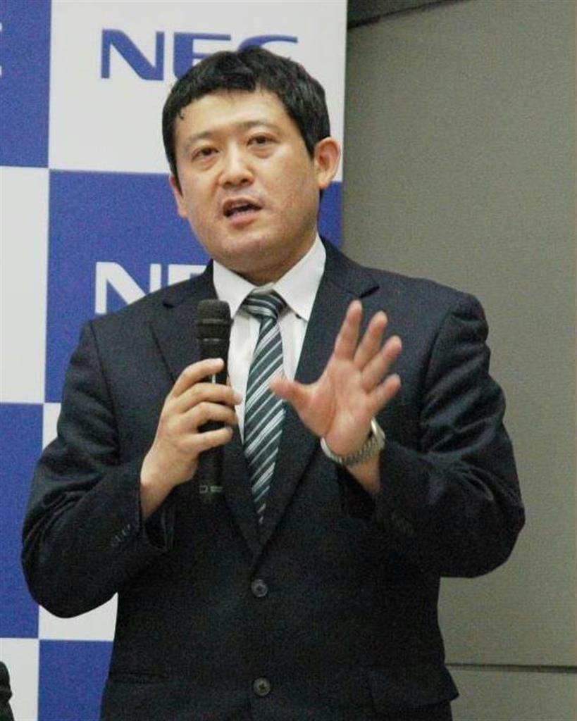 カーボンナノブラシを発見、作製に成功したＮＥＣＩｏＴデバイス研究所の弓削亮太主任研究員＝３０日、東京都港区