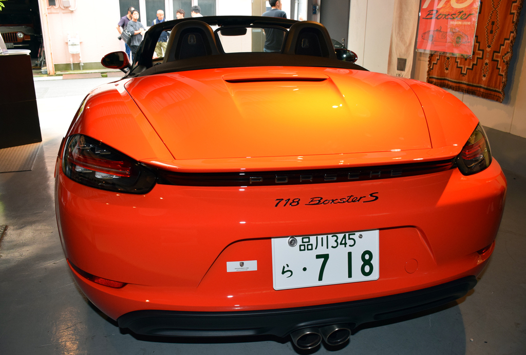 ポルシェ「７１８ボクスターＳ」