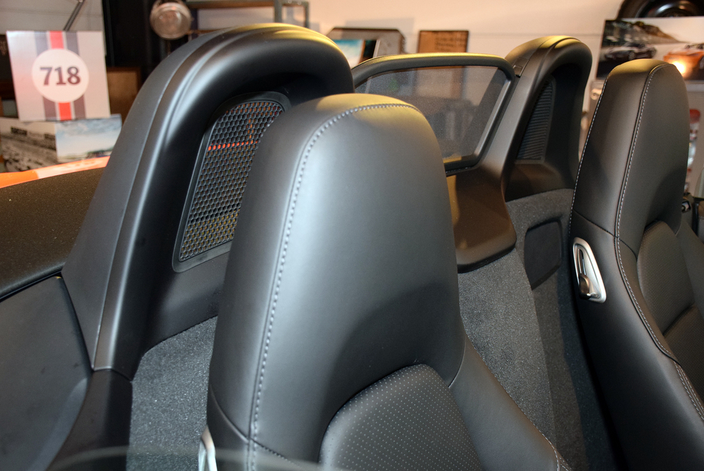 ポルシェ「７１８ボクスターＳ」