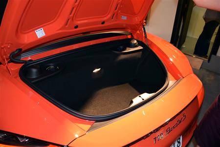 リヤのトランクルーム