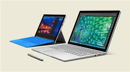 マイクロソフトの「Surface Pro 4」（左）と「Surface Book」
