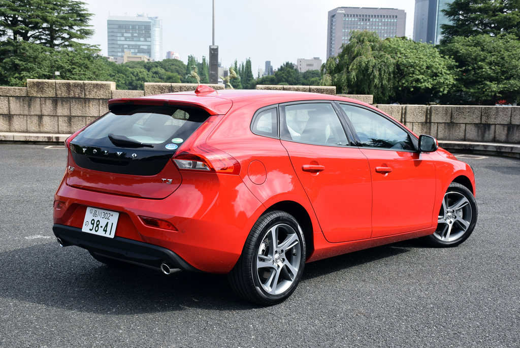 ボルボの新型Ｖ４０