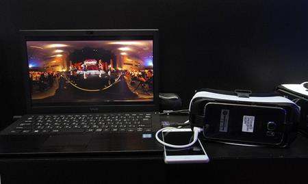 アイドルグループ「夢みるアドレセンス」の３６０度映像を楽しめるソニー・ミュージックコミュニケーションズのシステム