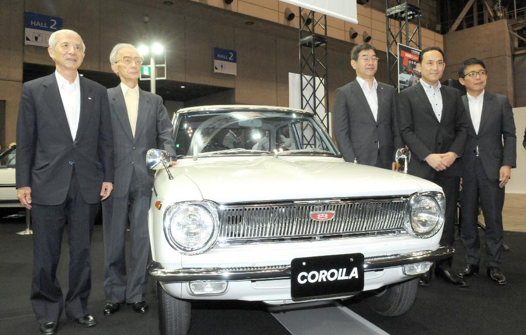 「オートモビルカウンシル２０１６」が開幕。カローラの歴代開発者が当時を語った＝千葉市美浜区の幕張メッセ（伴龍二撮影）