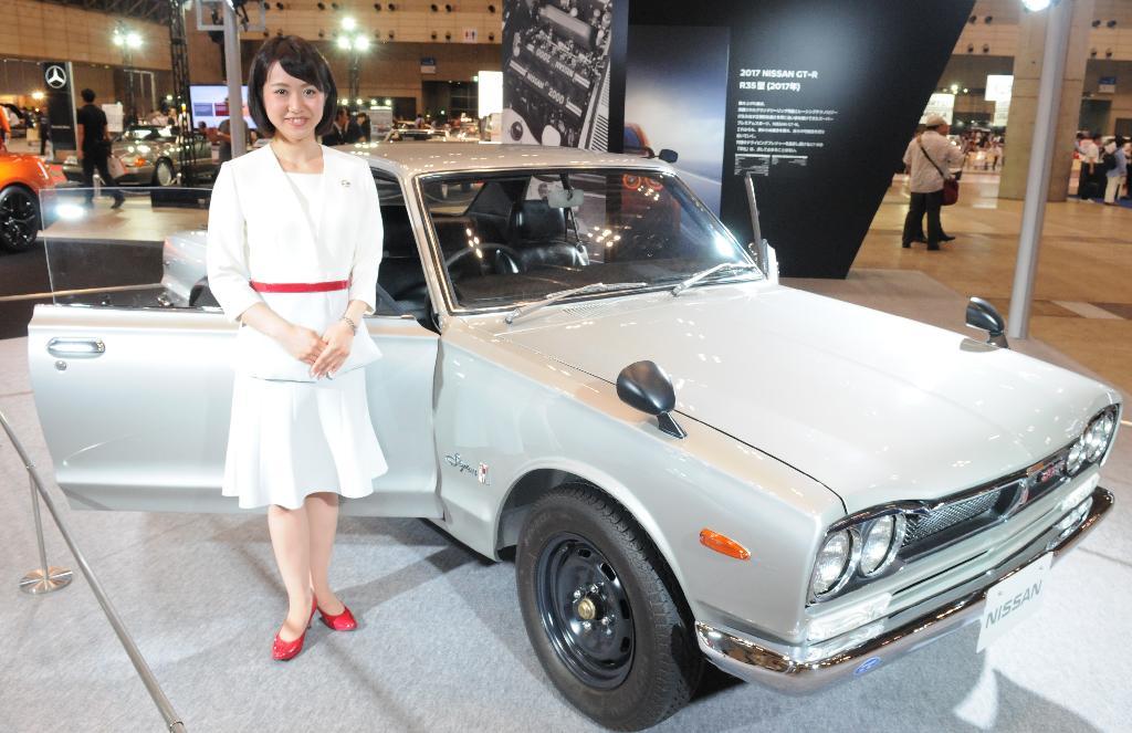 日本初開催！「オートモビルカウンシル２０１６」が開幕。日産のブースには、初代ＫＰＧＣ１０（初代ＧＴＲ）も展示されていた＝千葉市美浜区の幕張メッセ（伴龍二撮影）