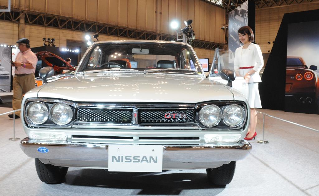 日本初開催！「オートモビルカウンシル２０１６」が開幕。日産のブースには、初代ＫＰＧＣ１０（初代ＧＴＲ）も展示されていた＝千葉市美浜区の幕張メッセ（伴龍二撮影）