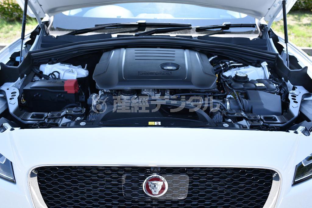 極太トルクを発生させ、巨体を軽々と動かすリッターディーゼルエンジン。ジャガー・Ｆ－ＰＡＣＥ