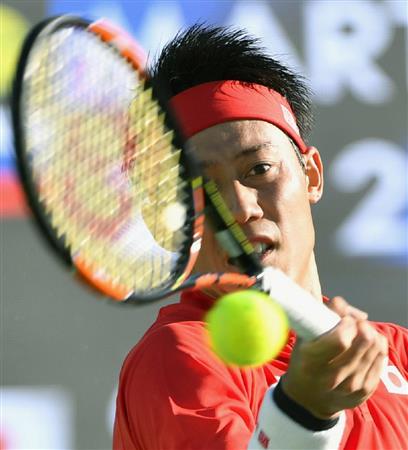 男子シングルス３回戦スロバキア選手にストレート勝ちした錦織圭＝リオデジャネイロ（共同）