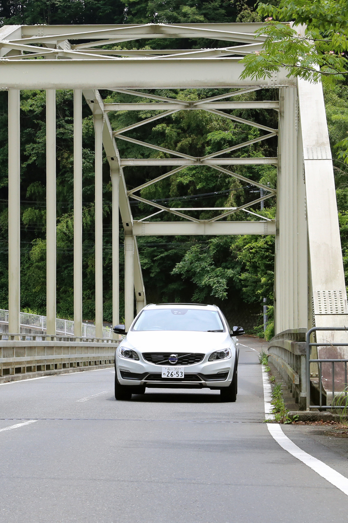 ボルボ「Ｖ６０ クロスカントリー」