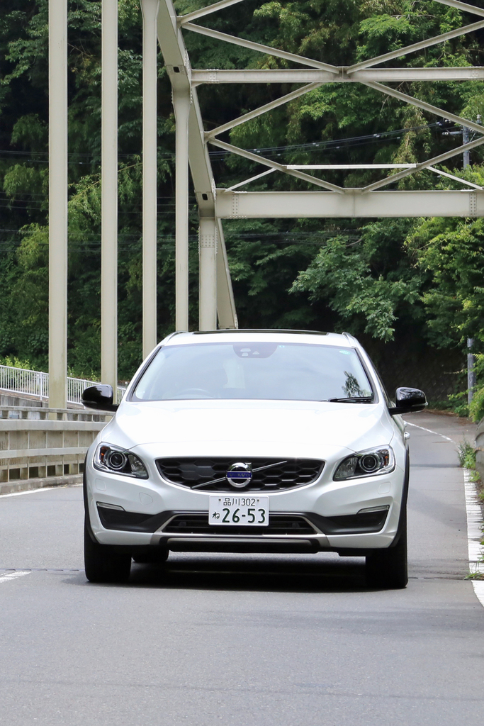 ボルボ「Ｖ６０ クロスカントリー」