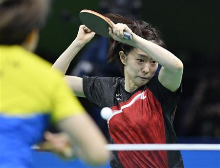 日本－シンガポール第２試合でプレーする石川＝リオデジャネイロ（共同）