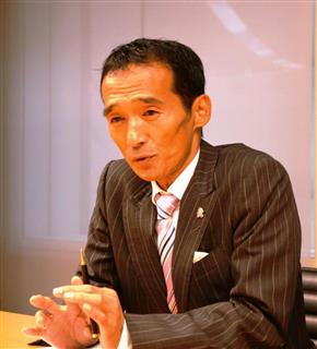 インタビューに応じるドンキホーテＨＤの大原孝治社長＝１８日、東京都千代田区