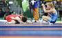 女子５３キロ級決勝米国選手（右）に敗れマットに崩れ落ちる吉田沙保里＝リオデジャネイロ（共同）