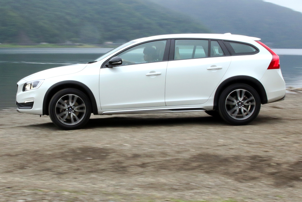 車高が２００ミリもあれば大抵の場所は余裕