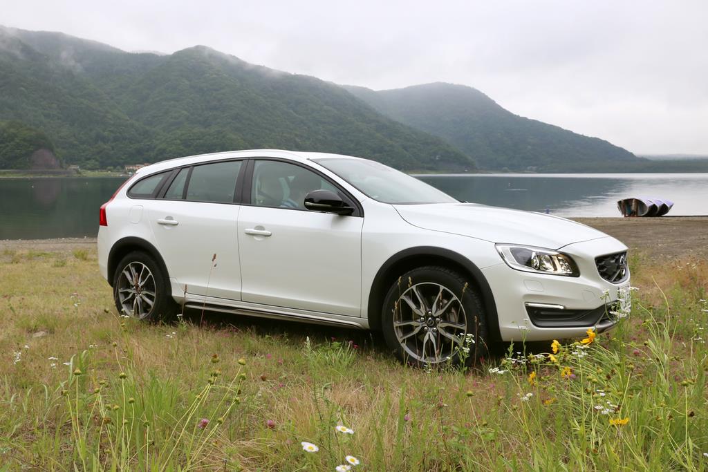 ボルボ「Ｖ６０ クロスカントリー」