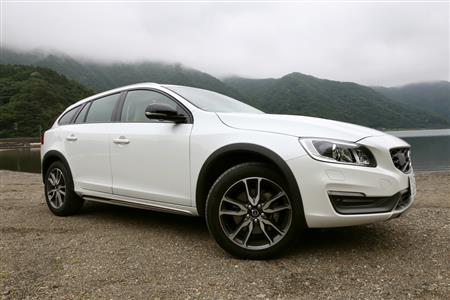 ボルボ「Ｖ６０ クロスカントリー」