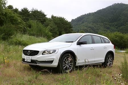 ボルボ「Ｖ６０ クロスカントリー」